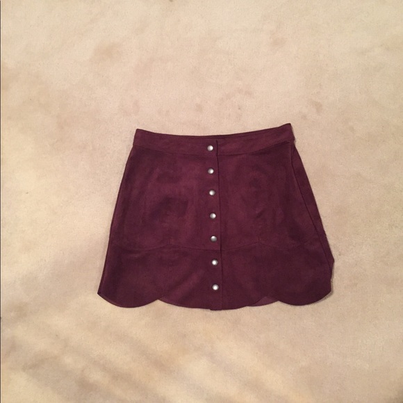 American Eagle Outfitters Dresses & Skirts - American Eagle- Suede deep mauve mini skirt